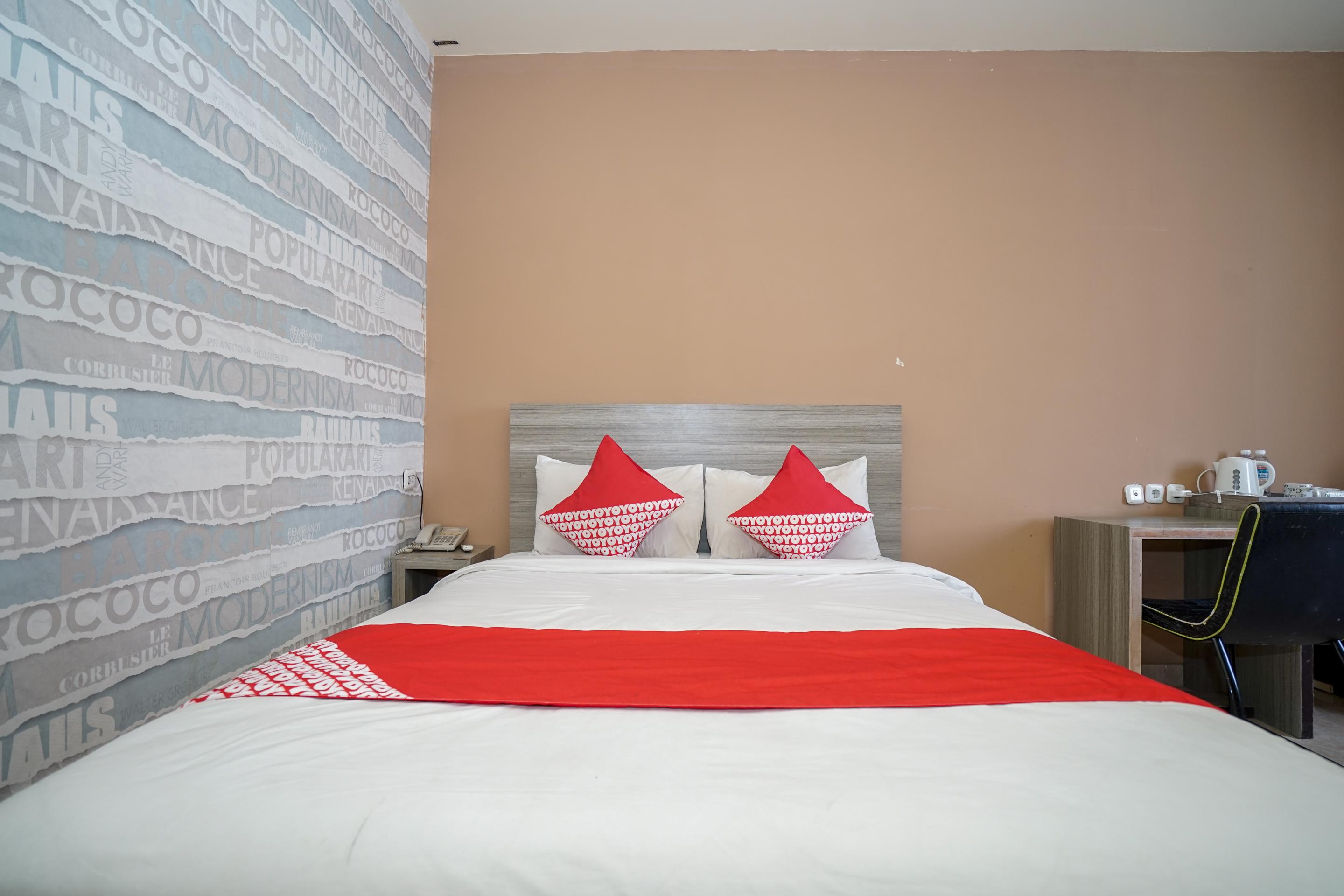 Urbanview Hotel Best Skip Палембанг Екстериор снимка