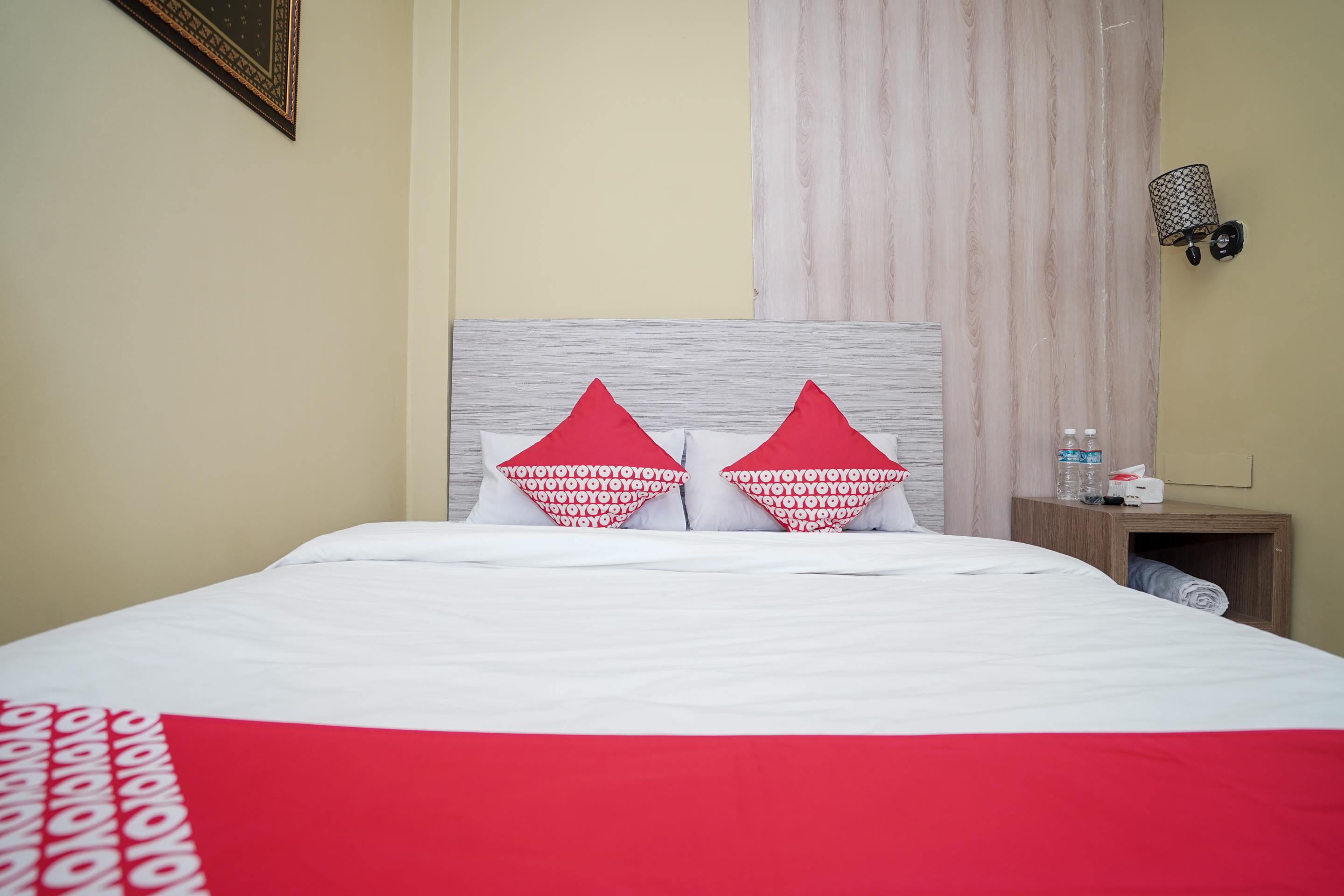 Urbanview Hotel Best Skip Палембанг Екстериор снимка
