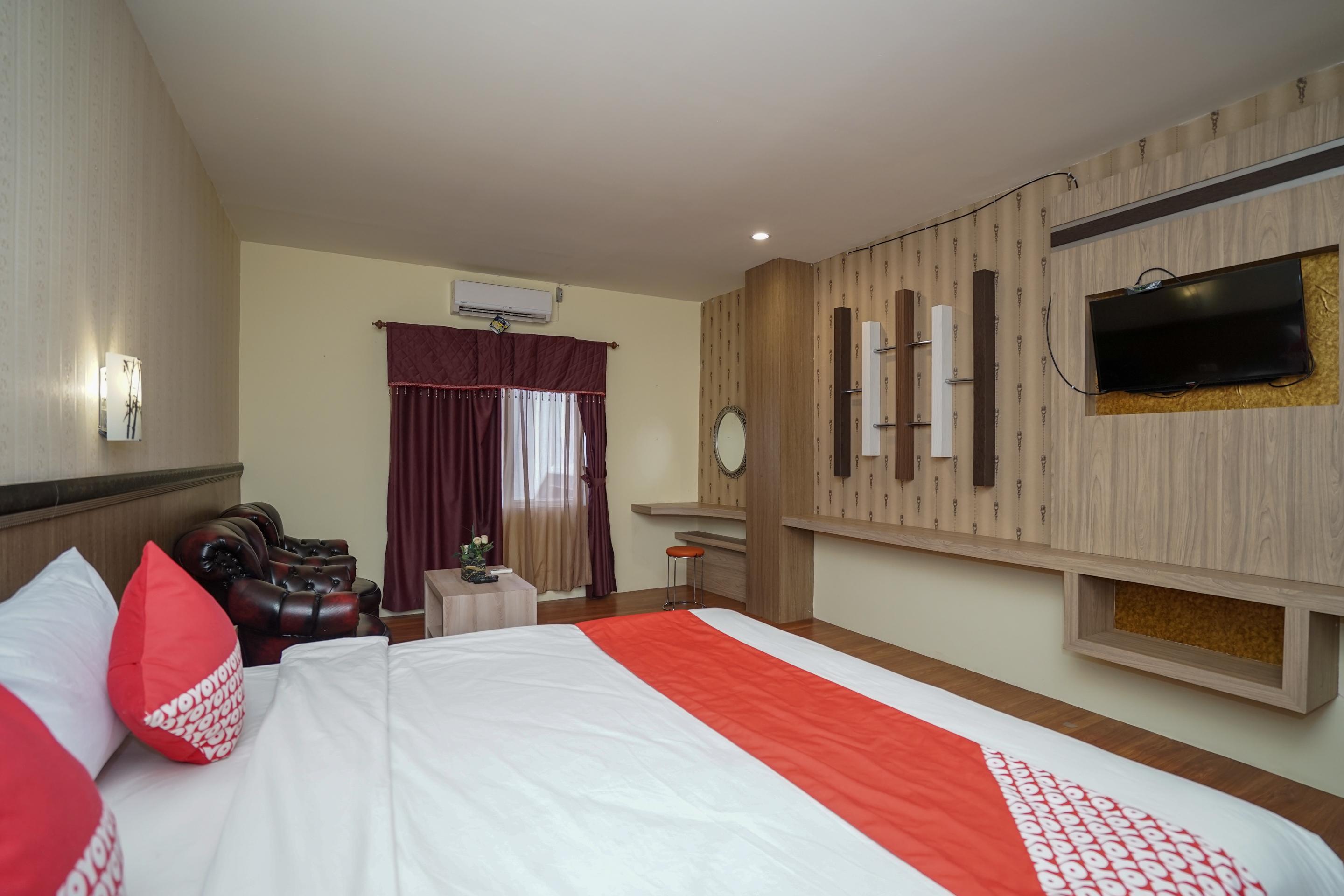 Urbanview Hotel Best Skip Палембанг Екстериор снимка