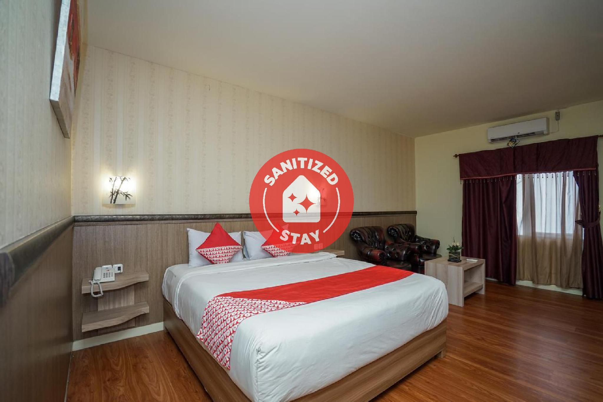 Urbanview Hotel Best Skip Палембанг Екстериор снимка